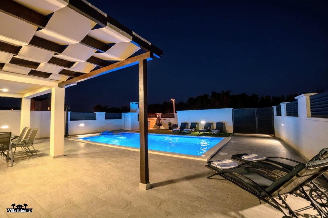 Villas Sabun - Modern House With Heated Pool Privlaka  Exterior foto